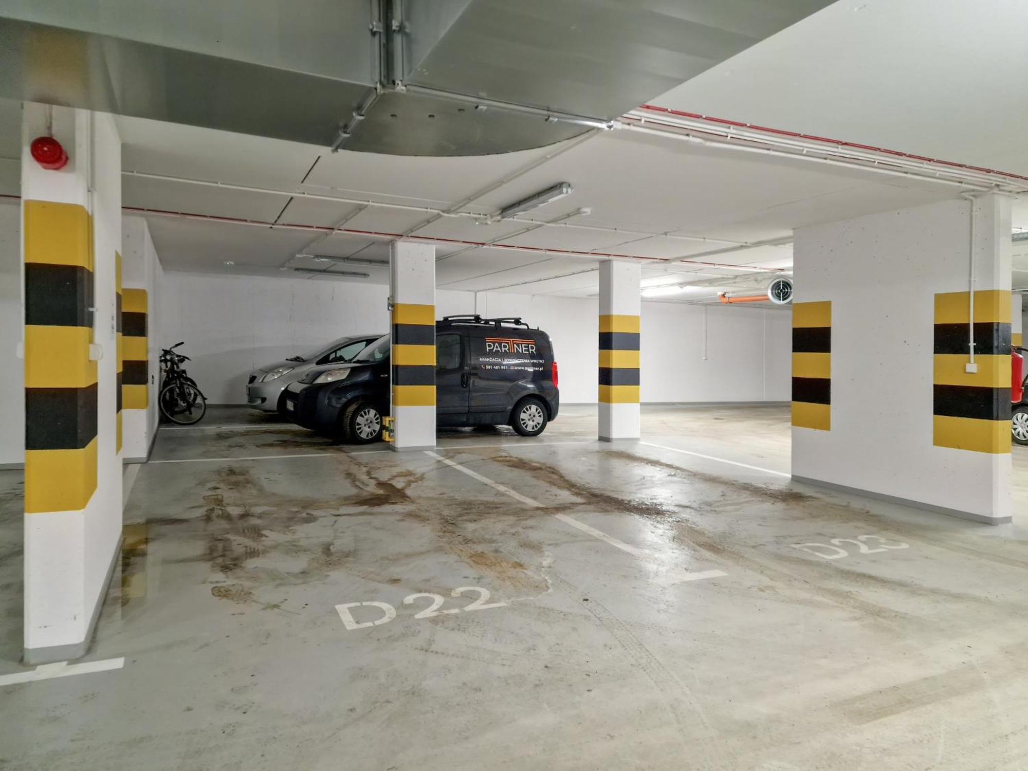 Appartamento Unique Szczesliwa With Balcony Parking And Ac By Renters *